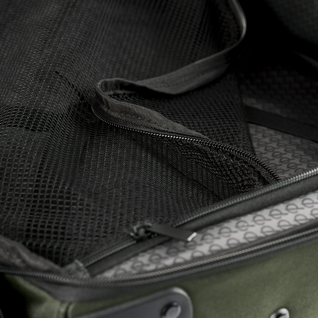 Expedition - Forest Green Mellan